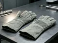 Protective Glove KU-IS-02-022